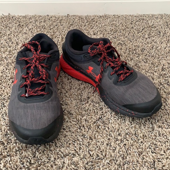 Under Armour Charged Escape Gray and Red Sneaker Size 8.5